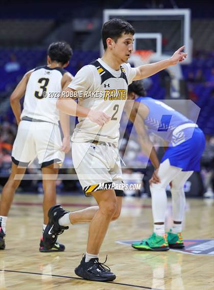 Thumbnail 2 in Lytle vs. Childress (UIL 3A Basketball State Semifinal) photogallery.