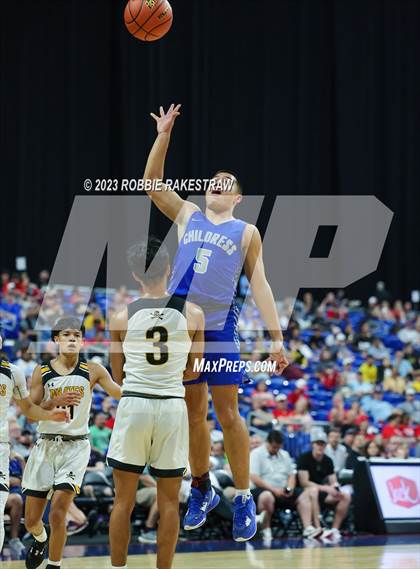 Thumbnail 2 in Lytle vs. Childress (UIL 3A Basketball State Semifinal) photogallery.