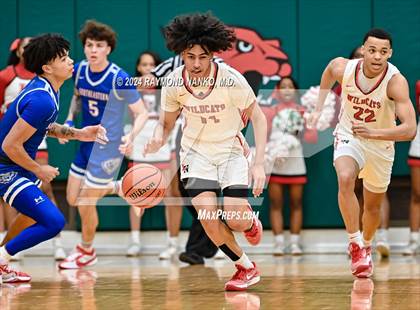 Thumbnail 1 in Hamilton Southeastern @ Lawrence North photogallery.