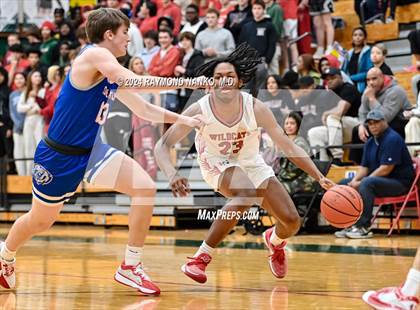 Thumbnail 2 in Hamilton Southeastern @ Lawrence North photogallery.