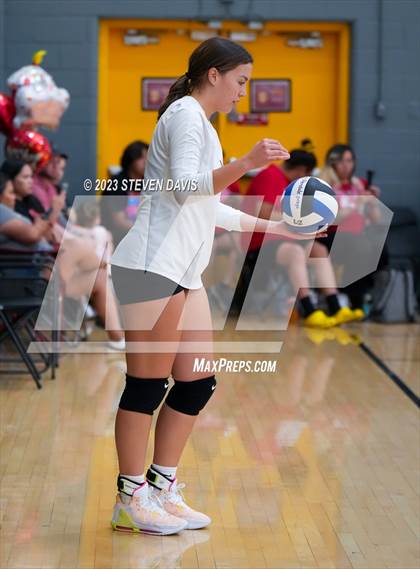 Thumbnail 3 in Douglas vs Glendale Prep photogallery.