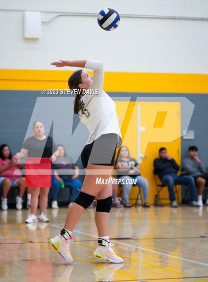 Thumbnail 1 in Douglas vs Glendale Prep photogallery.