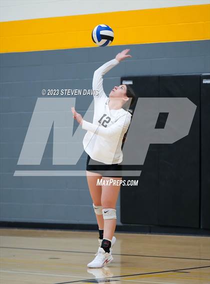 Thumbnail 1 in Douglas vs Glendale Prep photogallery.