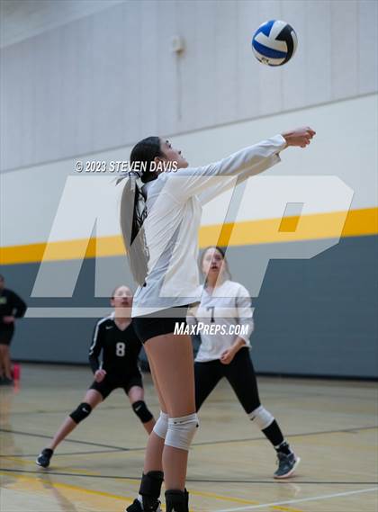 Thumbnail 2 in Douglas vs Glendale Prep photogallery.