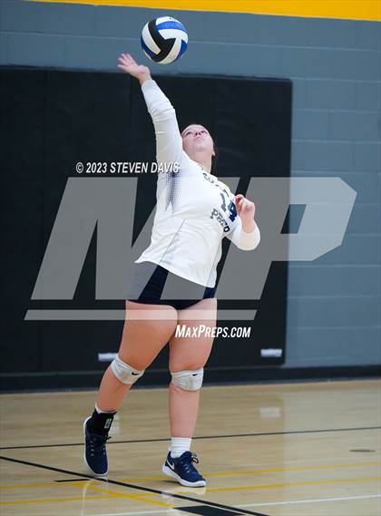 Thumbnail 2 in Douglas vs Glendale Prep photogallery.