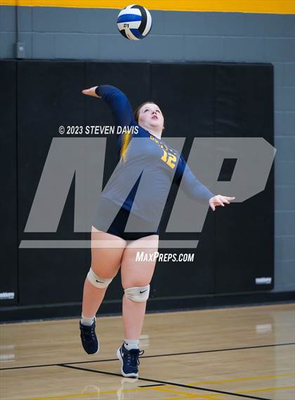 Thumbnail 1 in Douglas vs Glendale Prep photogallery.