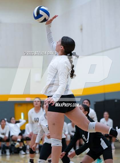 Thumbnail 3 in Douglas vs Glendale Prep photogallery.