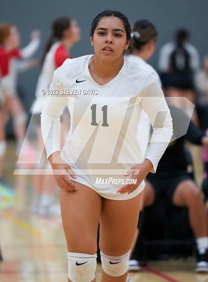 Thumbnail 3 in Douglas vs Glendale Prep photogallery.