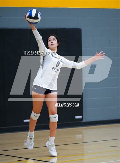 Thumbnail 3 in Douglas vs Glendale Prep photogallery.