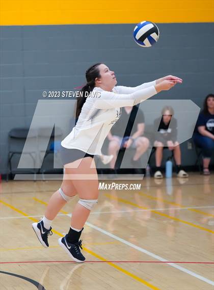 Thumbnail 2 in Douglas vs Glendale Prep photogallery.