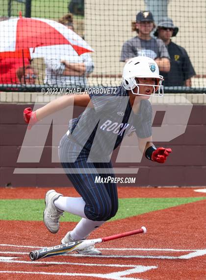 Thumbnail 1 in Rock Hill vs. Forney (UIL 5A Regional Semifinal) photogallery.