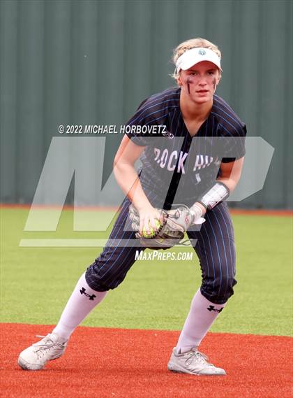 Thumbnail 1 in Rock Hill vs. Forney (UIL 5A Regional Semifinal) photogallery.