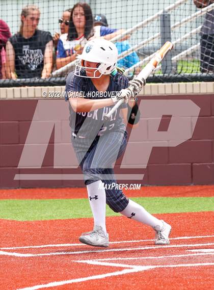 Thumbnail 1 in Rock Hill vs. Forney (UIL 5A Regional Semifinal) photogallery.