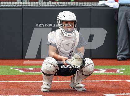 Thumbnail 1 in Rock Hill vs. Forney (UIL 5A Regional Semifinal) photogallery.
