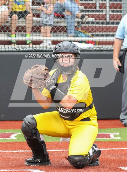 Thumbnail 2 in Rock Hill vs. Forney (UIL 5A Regional Semifinal) photogallery.