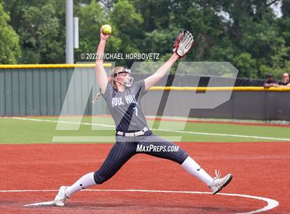 Thumbnail 3 in Rock Hill vs. Forney (UIL 5A Regional Semifinal) photogallery.