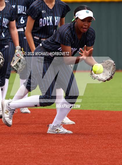 Thumbnail 3 in Rock Hill vs. Forney (UIL 5A Regional Semifinal) photogallery.