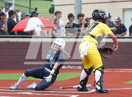 Thumbnail 2 in Rock Hill vs. Forney (UIL 5A Regional Semifinal) photogallery.