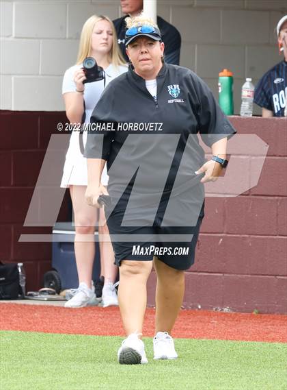 Thumbnail 2 in Rock Hill vs. Forney (UIL 5A Regional Semifinal) photogallery.
