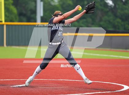 Thumbnail 3 in Rock Hill vs. Forney (UIL 5A Regional Semifinal) photogallery.