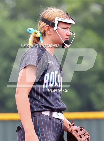 Thumbnail 3 in Rock Hill vs. Forney (UIL 5A Regional Semifinal) photogallery.