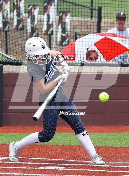 Thumbnail 3 in Rock Hill vs. Forney (UIL 5A Regional Semifinal) photogallery.
