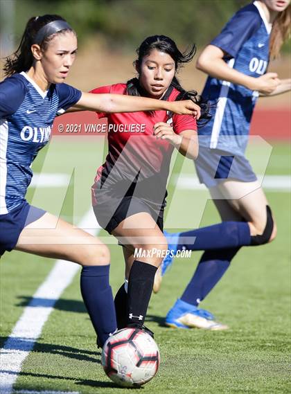 Thumbnail 2 in Yelm @ Olympia photogallery.