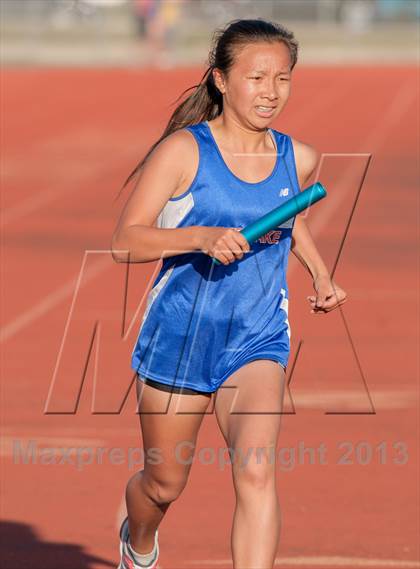 Thumbnail 1 in Westlake vs Simi Valley (4x400m Relay) photogallery.