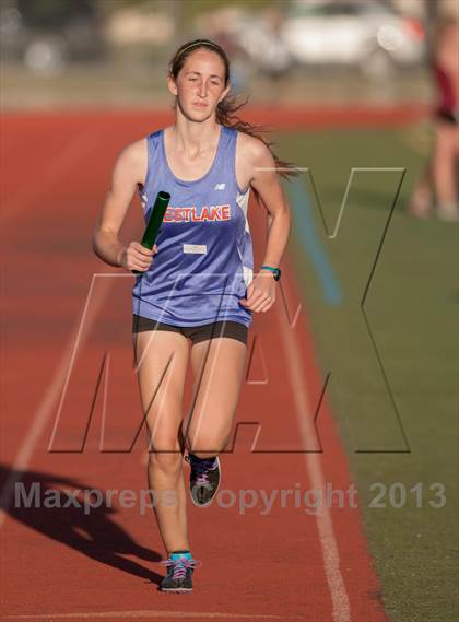 Thumbnail 1 in Westlake vs Simi Valley (4x400m Relay) photogallery.