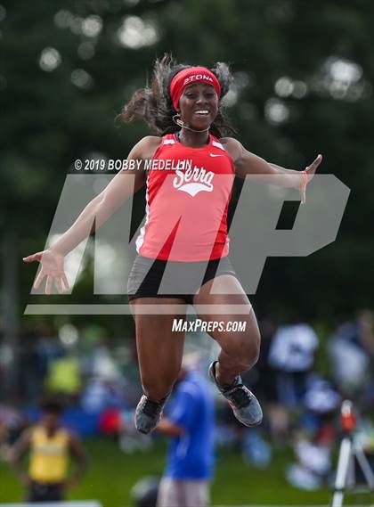 Thumbnail 2 in CIF State Track and Field Championships (Girls Events)  photogallery.