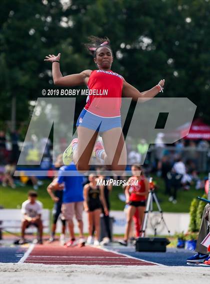Thumbnail 2 in CIF State Track and Field Championships (Girls Events)  photogallery.