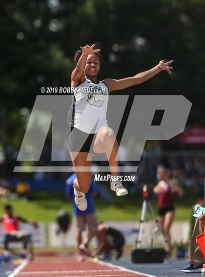 Thumbnail 2 in CIF State Track and Field Championships (Girls Events)  photogallery.