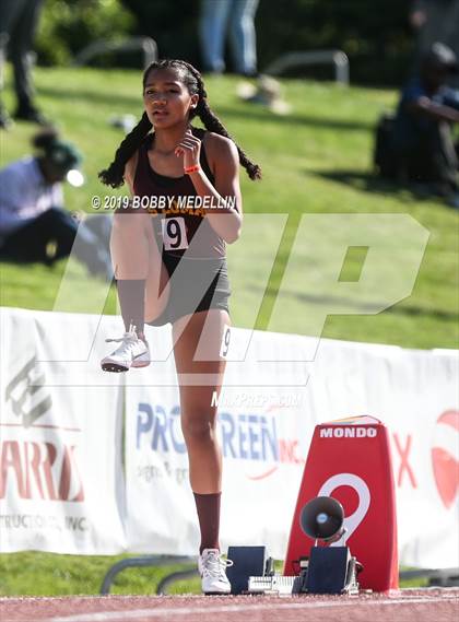 Thumbnail 2 in CIF State Track and Field Championships (Girls Events)  photogallery.
