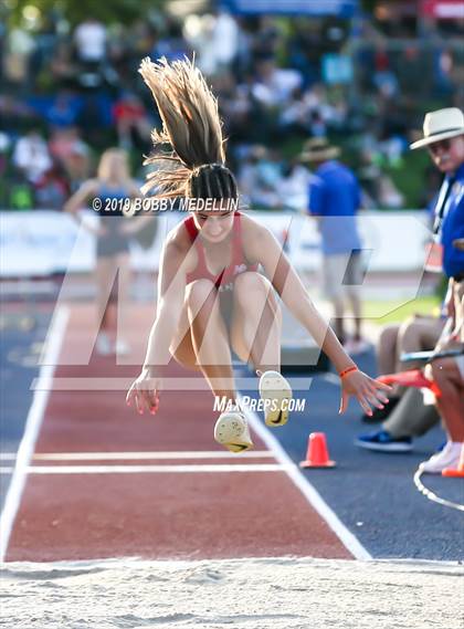 Thumbnail 1 in CIF State Track and Field Championships (Girls Events)  photogallery.