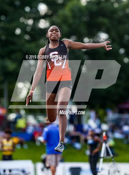 Thumbnail 1 in CIF State Track and Field Championships (Girls Events)  photogallery.
