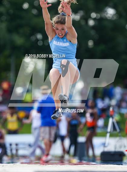 Thumbnail 1 in CIF State Track and Field Championships (Girls Events)  photogallery.
