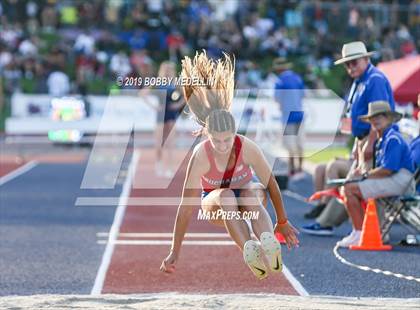 Thumbnail 2 in CIF State Track and Field Championships (Girls Events)  photogallery.