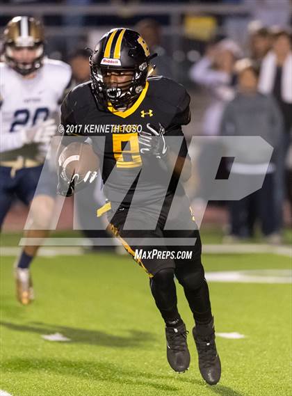Thumbnail 3 in O'Connor vs. Brennan (District Championship) photogallery.