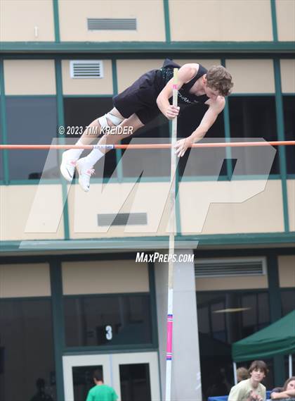 Thumbnail 1 in 2023 Mid-Penn Track and Field Championships photogallery.