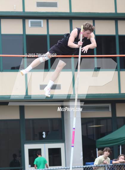 Thumbnail 2 in 2023 Mid-Penn Track and Field Championships photogallery.