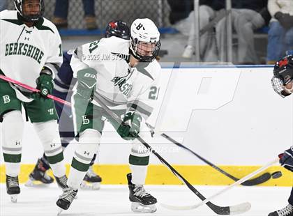 Thumbnail 3 in Berkshire @ Kent photogallery.