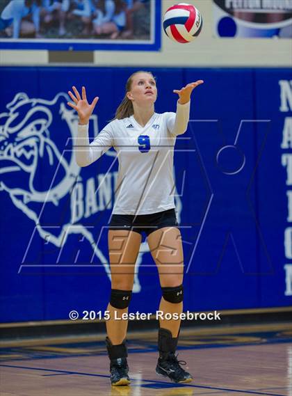 Thumbnail 3 in Marion @ Bandera photogallery.