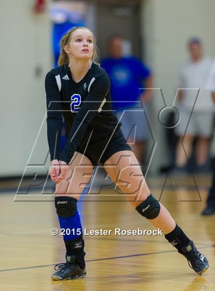 Thumbnail 2 in Marion @ Bandera photogallery.