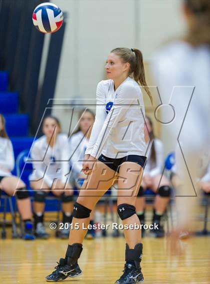 Thumbnail 3 in Marion @ Bandera photogallery.