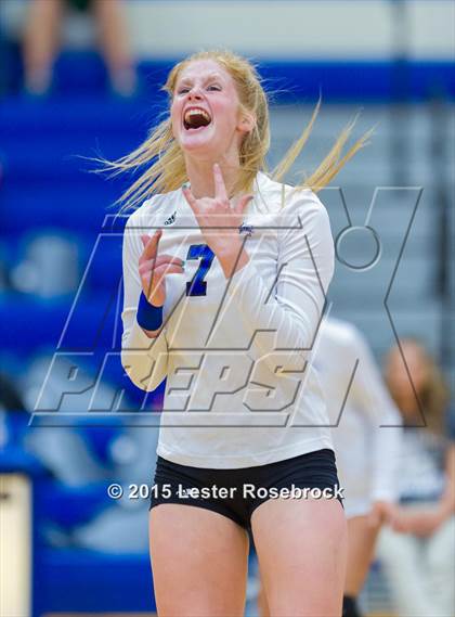 Thumbnail 3 in Marion @ Bandera photogallery.
