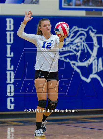Thumbnail 2 in Marion @ Bandera photogallery.