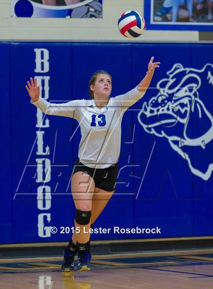Thumbnail 1 in Marion @ Bandera photogallery.