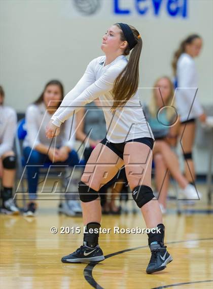 Thumbnail 2 in Marion @ Bandera photogallery.