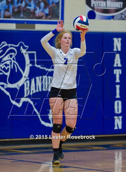 Thumbnail 2 in Marion @ Bandera photogallery.