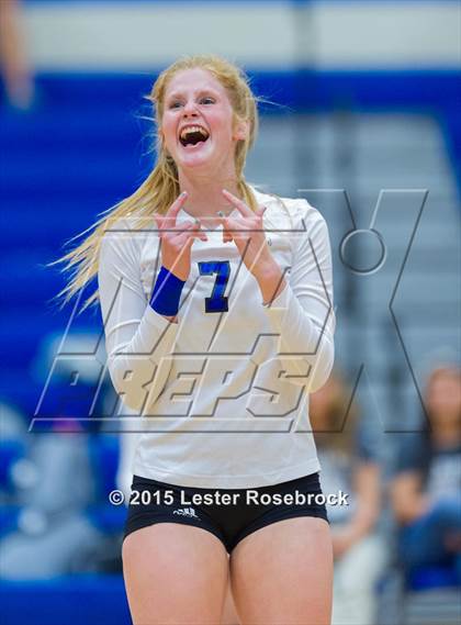 Thumbnail 1 in Marion @ Bandera photogallery.